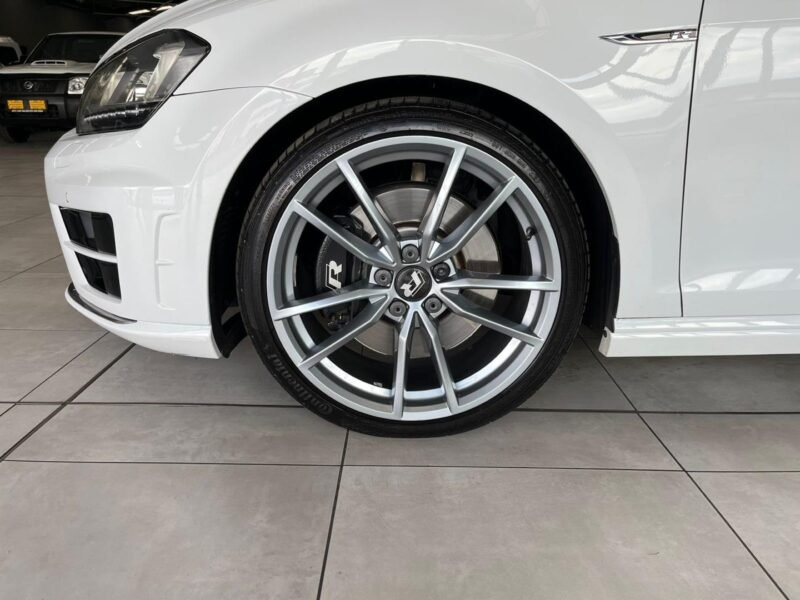 2016 Volkswagen Golf R Auto For Sale in KZN