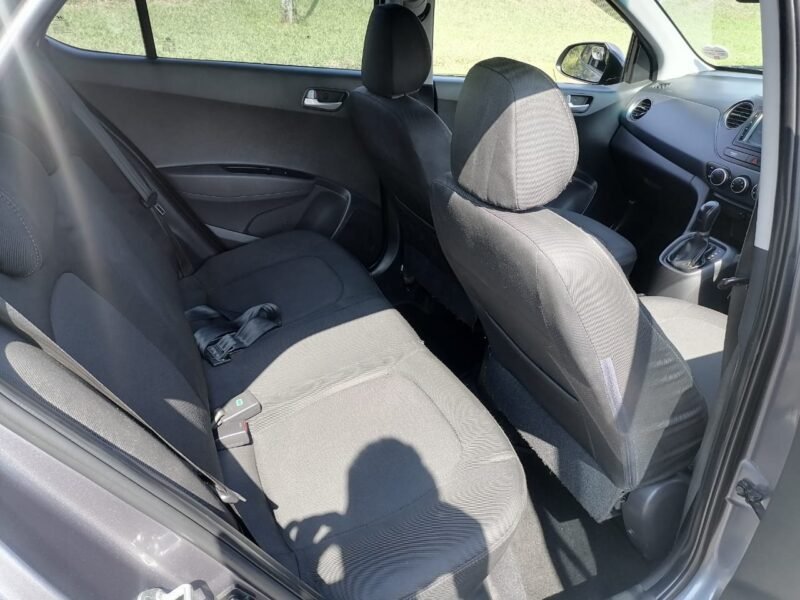 2018 Hyundai Grand i10 1.2 Fluid Auto For Sale in KZN