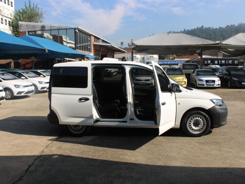 2022 Volkswagen Caddy Kombi 1.6 For Sale in KZN