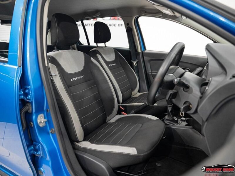 2017 Renault Sandero 66kW Turbo Stepway Dynamique For Sale in KZN