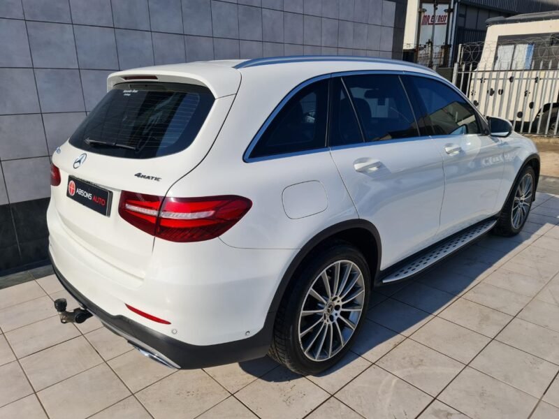 2018 Mercedes-Benz GLC GLC220d 4Matic AMG Line For Sale in KZN