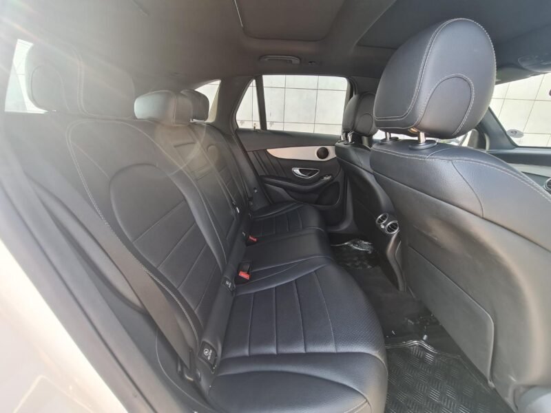 2018 Mercedes-Benz GLC GLC220d 4Matic AMG Line For Sale in KZN