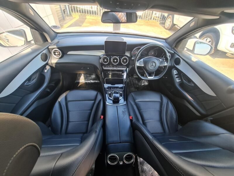 2018 Mercedes-Benz GLC GLC220d 4Matic AMG Line For Sale in KZN