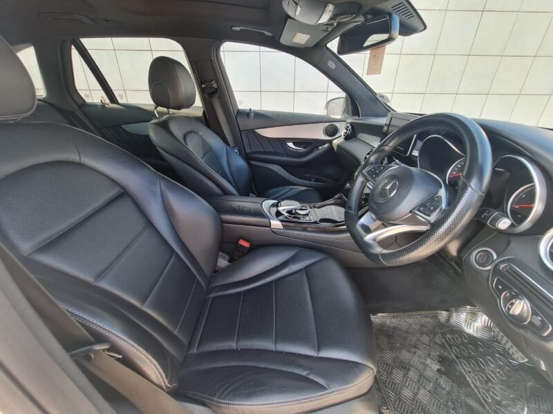 2018 Mercedes-Benz GLC GLC220d 4Matic AMG Line For Sale in KZN