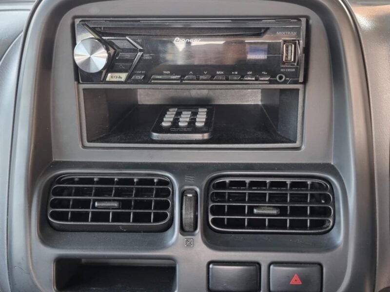 2019 Nissan NP300 Hardbody 2.5TDi Hi-Rider For Sale in KZN