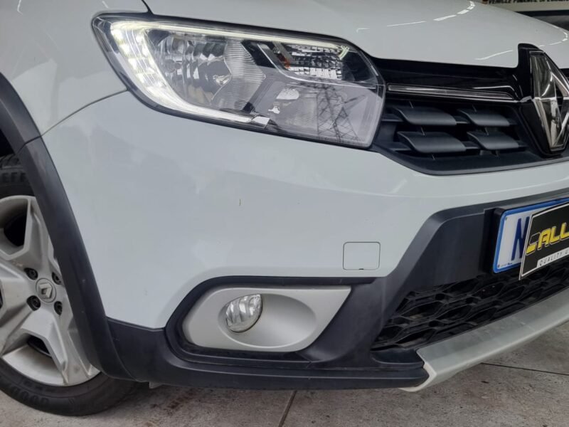 2018 Renault Sandero 66kW Turbo Stepway Dynamique For Sale in KZN