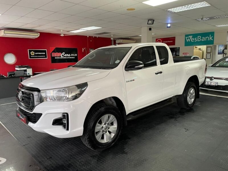 2018 Toyota Hilux 2.4GD-6 Xtra cab SRX For Sale KZN