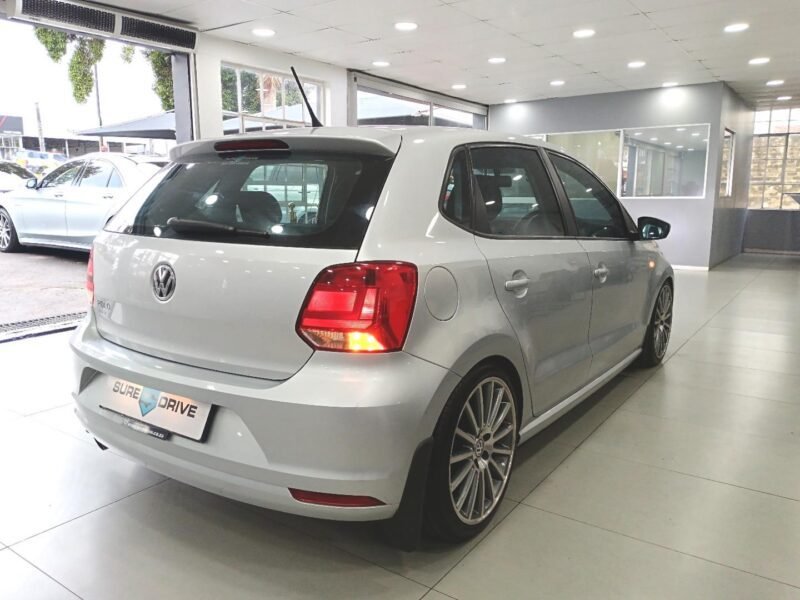 2019 Volkswagen Polo Vivo Hatch 1.4 Comfortline For Sale in KZN