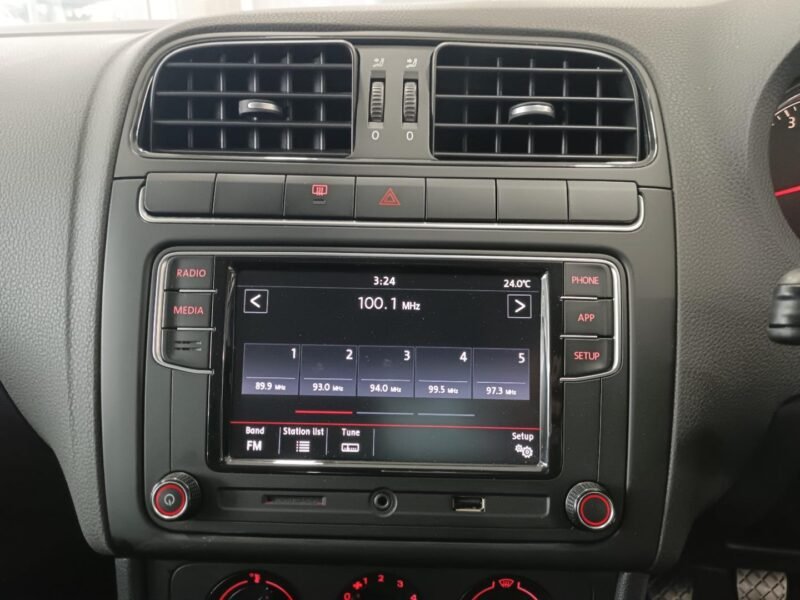 2019 Volkswagen Polo Vivo Hatch 1.4 Comfortline For Sale in KZN