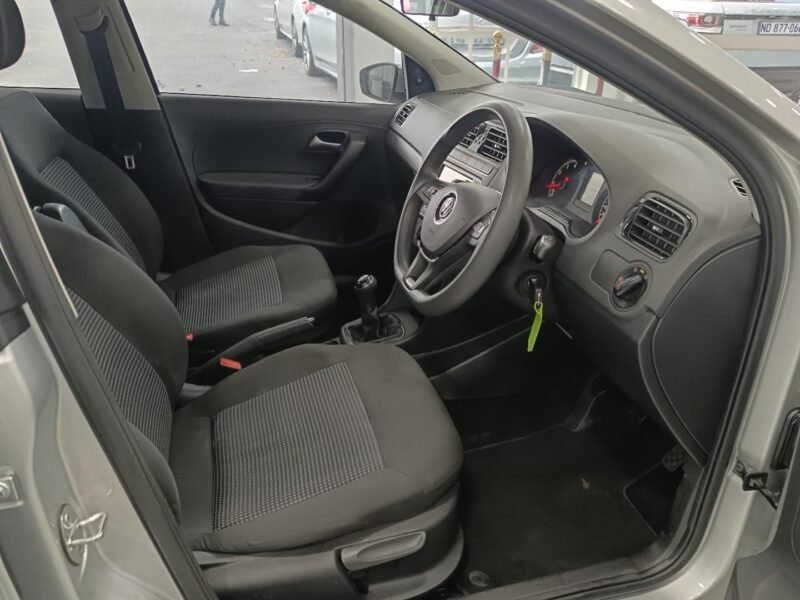 2019 Volkswagen Polo Vivo Hatch 1.4 Comfortline For Sale in KZN