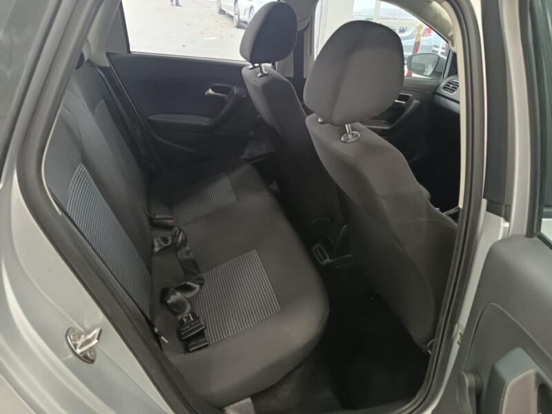 2019 Volkswagen Polo Vivo Hatch 1.4 Comfortline For Sale in KZN