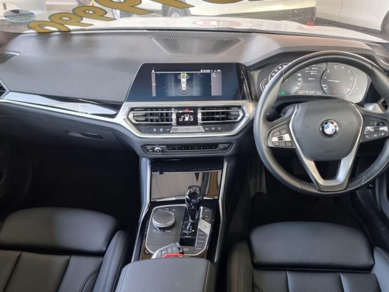 2021 BMW 3 Series 318i Sport Line For Sale in KZN