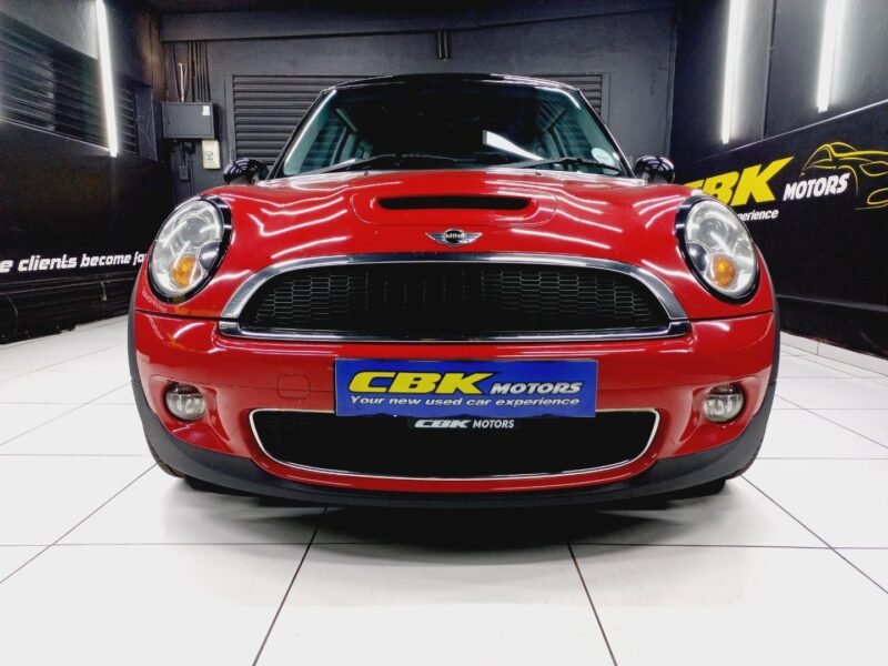 2009 MINI Hatch Cooper S For Sale in KZN