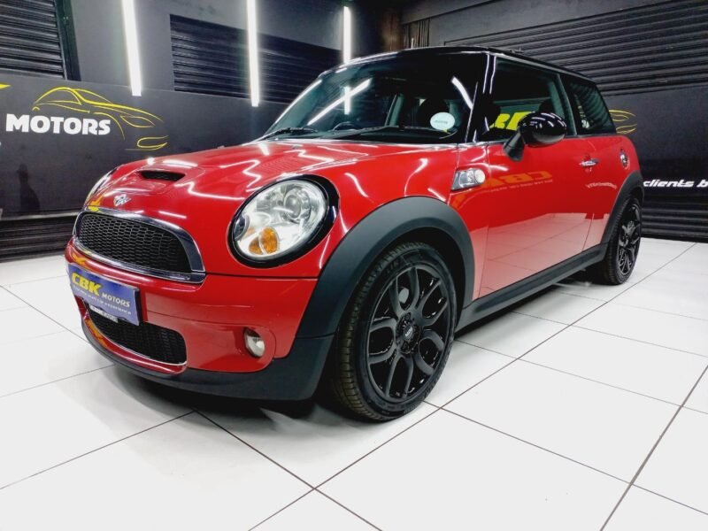 2009 MINI Hatch Cooper S For Sale in KZN