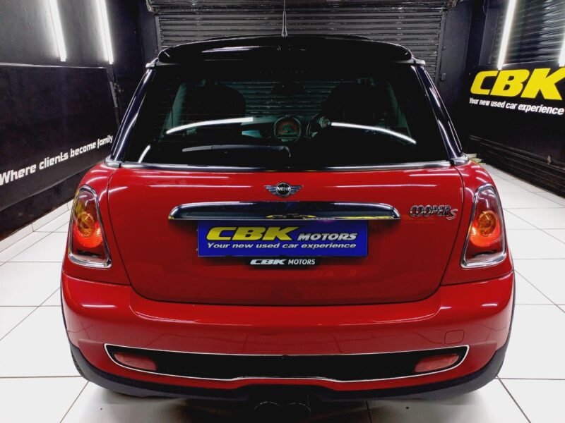 2009 MINI Hatch Cooper S For Sale in KZN