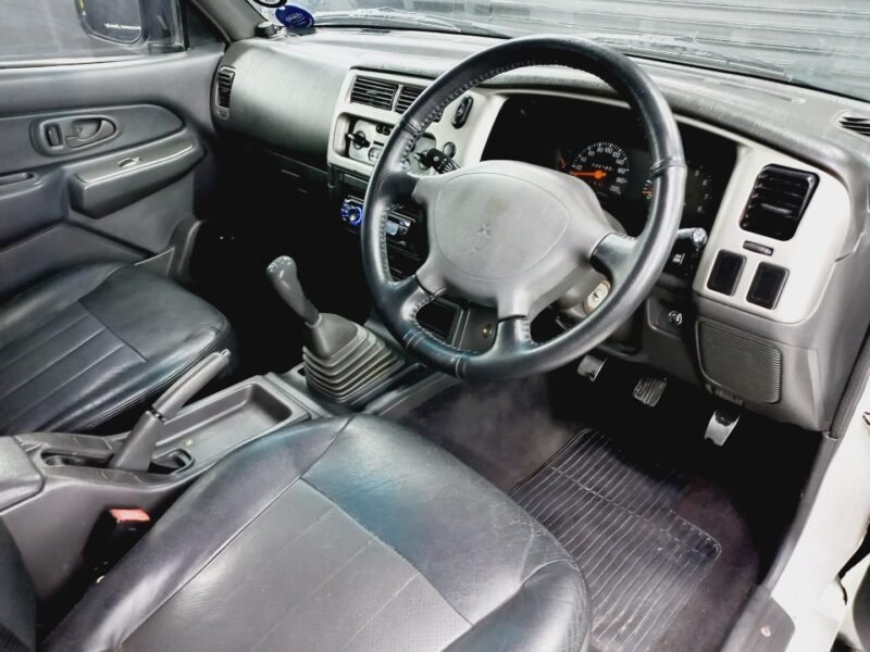 2007 Mitsubishi LCV 3000I Clubcab For Sale